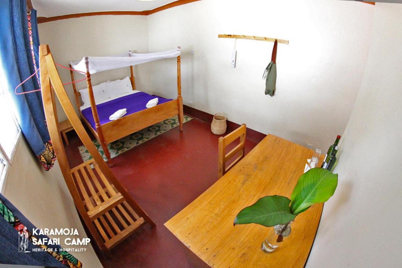 Kara-Tunga Safari Camp Bed & Breakfast Moroto ภายนอก รูปภาพ