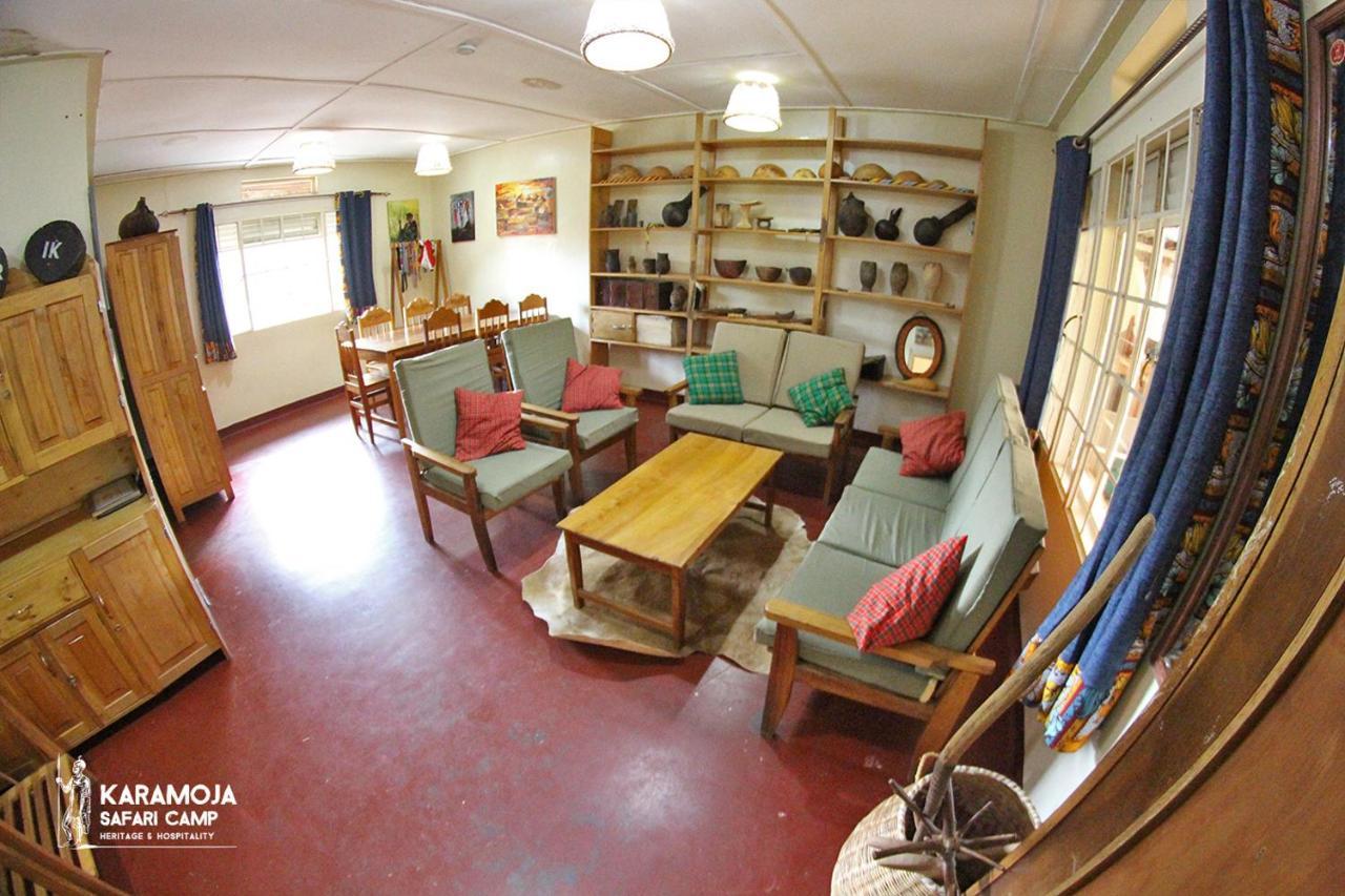 Kara-Tunga Safari Camp Bed & Breakfast Moroto ภายนอก รูปภาพ